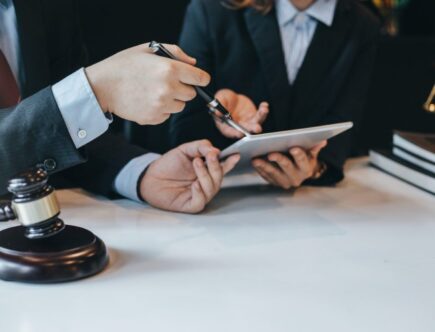 When to Hire Boston Personal Injury Attorneys for Injury Claims
