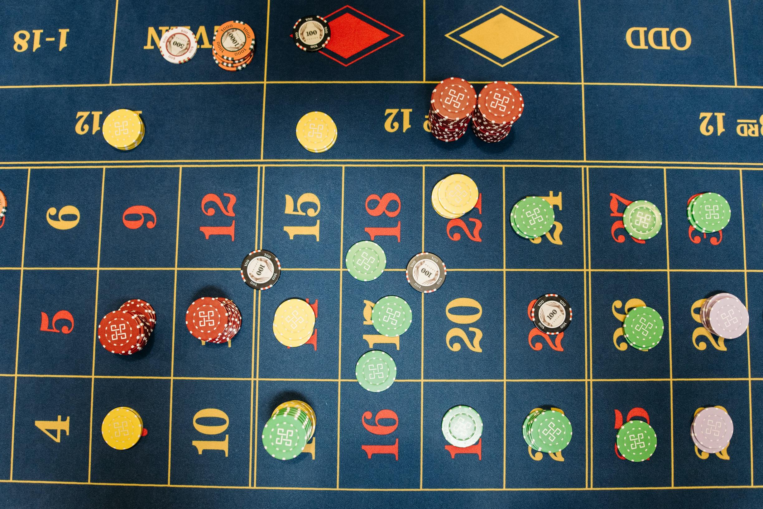 Digital Table Games, User Experience, and Modern Accessibility